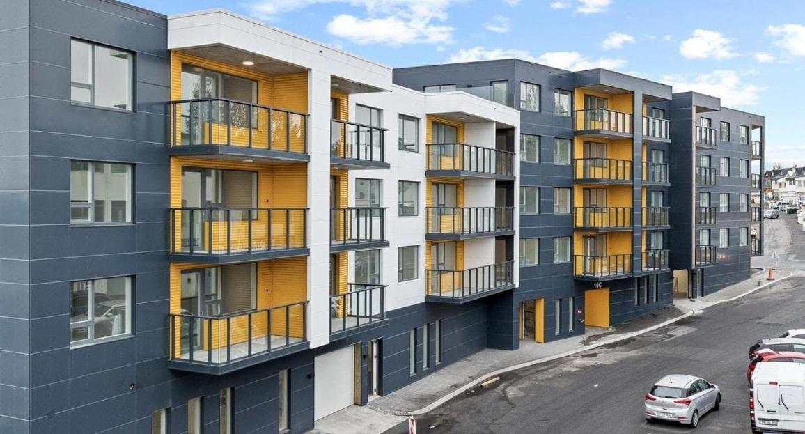 Minimalistic, Flat, Kopavogur Apartment Reykjavik Exterior photo
